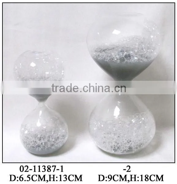 Pretty Silver Gray Bubble Hourglass