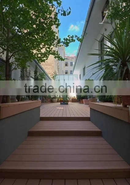 2015 Outdoor Composite Hollow WPC Flooring 150x25mm With CE photo-3