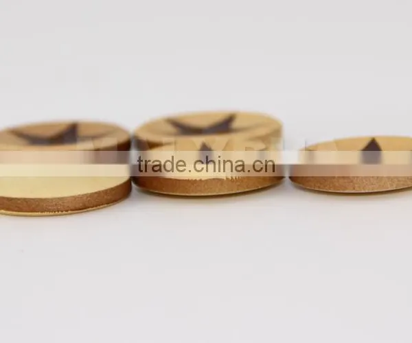 36L(23mm) Natural High Quality Brown Wood Button Painted Star Laser Engraving on photo-3