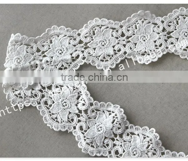 New Arrival Polyester Water Soluble Embroidery Saree Lace and Border Wholesale photo-3