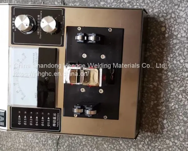 Измеритель эксцентриситета электрода//Линия производства электродов