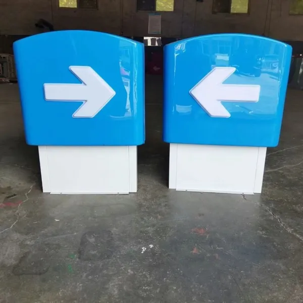 SINOPEC Gas Station Illuminated Entrance/Exit Lightbox With Acrylic Panel, Directional Arrow, and Vacuum-formed Advertising Sign photo-2