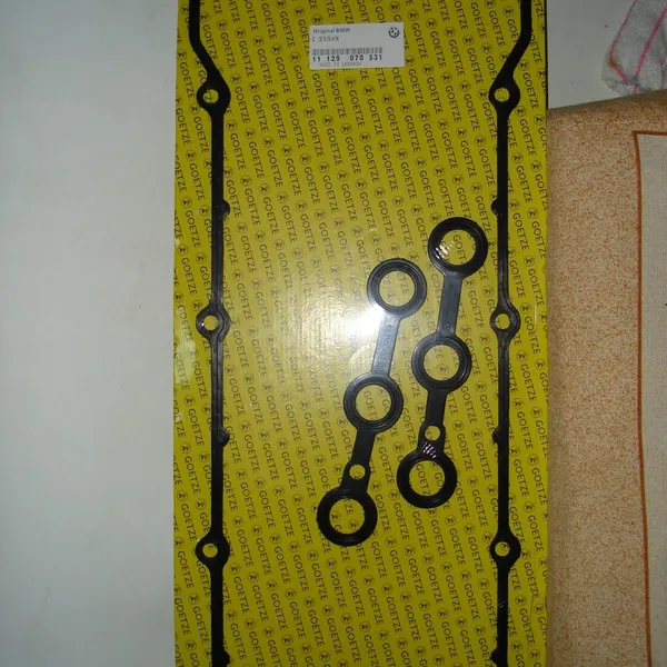 Valve Cover Gasket for BMW 3 Series & 5 Series