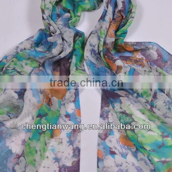 Beautiful Scarf New Design 2014 Latest Fashion High Quality Thin Wool Scarf New Design photo-2