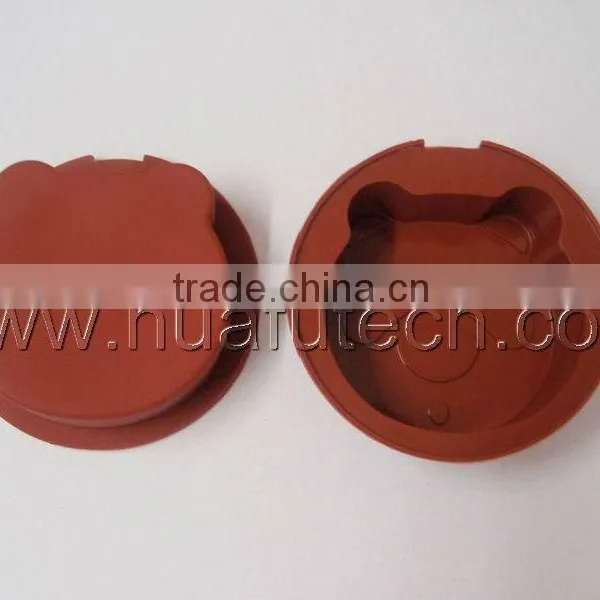 Lovely Pooh Silicone Heart Cake Mold