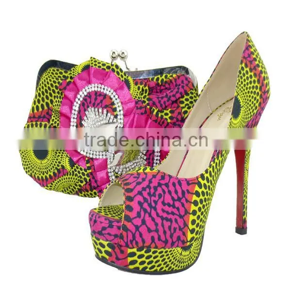 China Printed High Heel Shoes and Matching Bags Sets