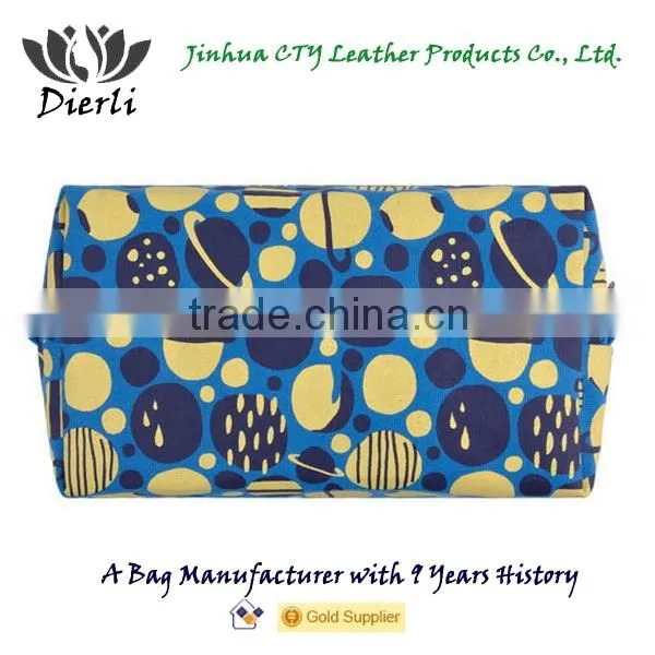 Kid Toiletry Bag photo-4
