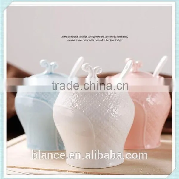 Classic Ceramic Cruet Set in Simple Design photo-2
