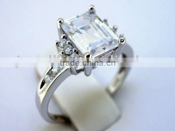 Silver Ring With Quality cz Rhodium Plating QCR022