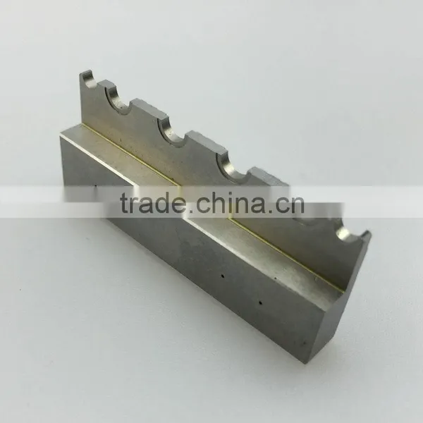 Wire Cutting CNC Machining Injection Plastic Mould Spare Parts photo-2