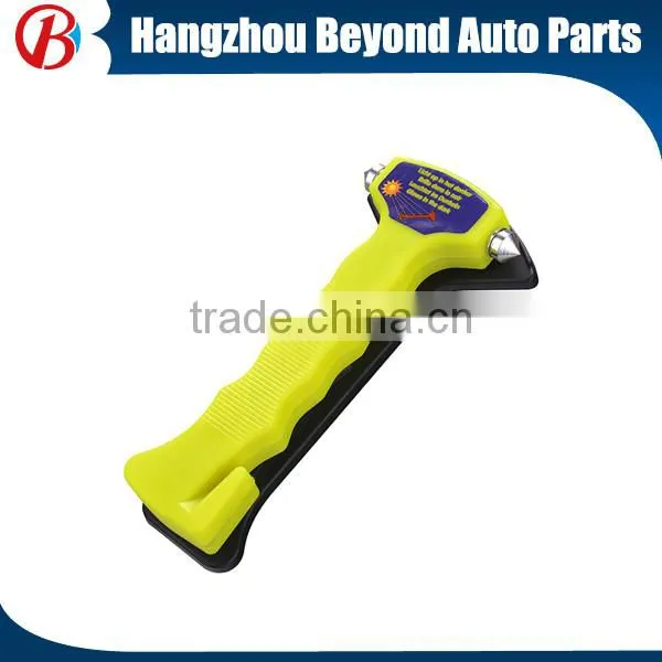 Safety hammer with noctilucence auto seatbelt cutter glass window punch breaker