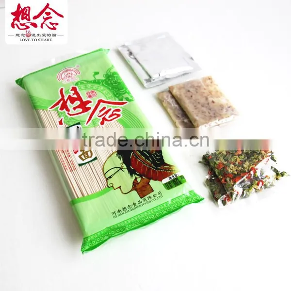 Instant Ramen Soup Noodles With Seasoning Bags photo-5
