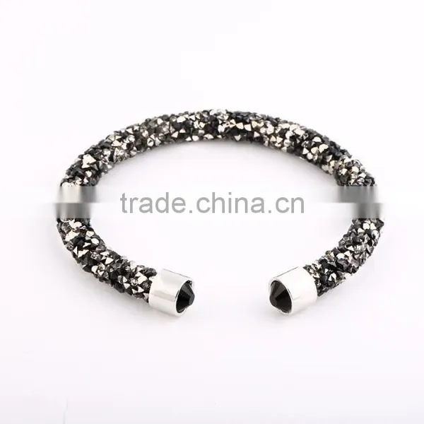 Zm53384a European Style Fashion Women Bangle and Bracelets photo-3