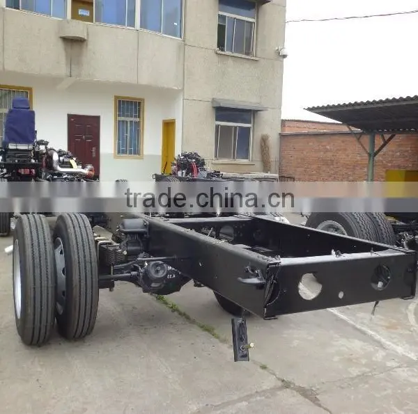 Dongfeng EQ6100K 10m 4x2 Bus Chassis SL photo-4
