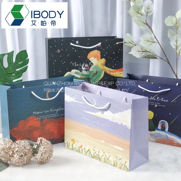 Customized White Cardboard Party and Christmas Gift Bags Laminated Bright Film Shopping Bags photo-5