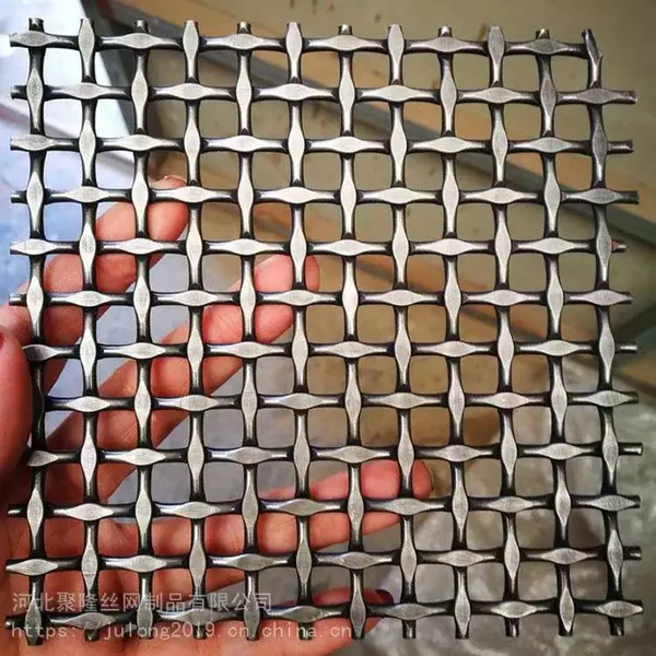 Custom-Sized Metal Decorative Mesh for Retail Display Fixtures photo-5