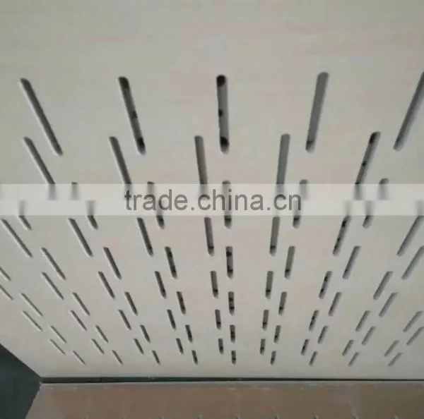 Chopping Board With Holes