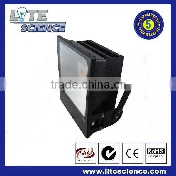High Power Led Floodlight AC85-265V IP65 Waterproof Led Floodlight 140w photo-3