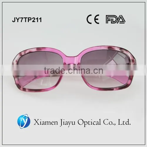 Wholesale Fashion Sunglasses Fitted With Polarized (or Pc/tac Lens) for Woman With Custom Logo photo-2