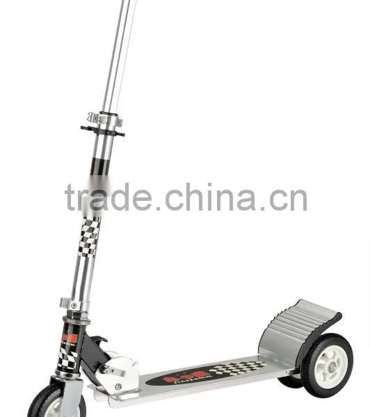 The NEW and Hot Gift Foldable Aluminum Three Wheels Kick Scooter With Brake MB-890