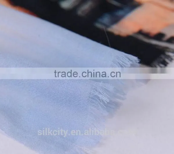 Fashion Hot Selling Custom Printed Cashmere Shawl photo-5
