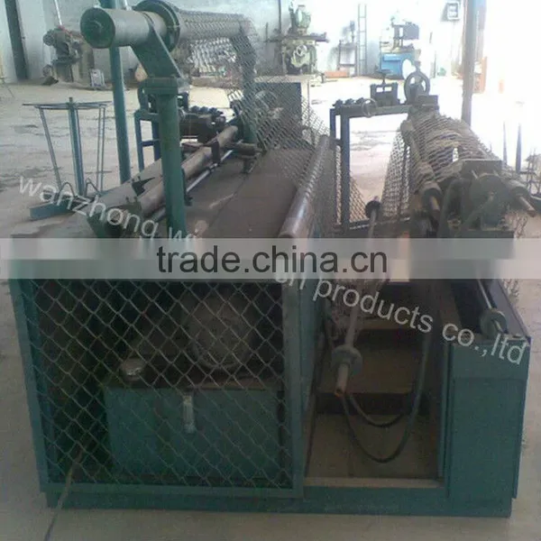 manual operated chain link fence machine making