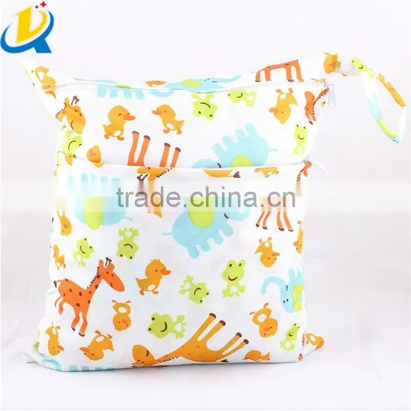 Hot Selling Popular Foldable Waterproof Cute Colorful Custom Diaper Bag photo-5