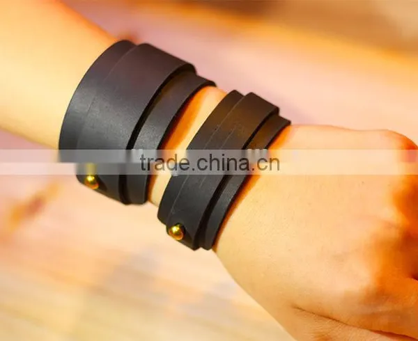 New High Quality Exotic Handmade Crazy Horse Leather Bangle Unisex Genuine Leather Bangles Cowhide Leather Bracelet photo-2