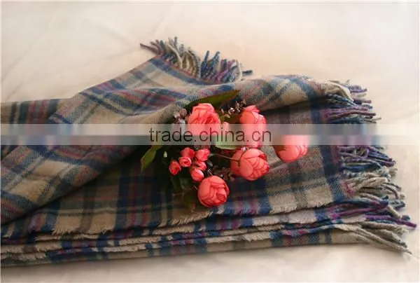 100% Wool Plaid Blanket photo-3