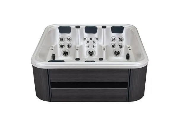 AntiguaBarbudaNew Model Whirlpool Bath TubConstanttemperatureheatingensuresacomfortablesoakingexperienceallyearround.