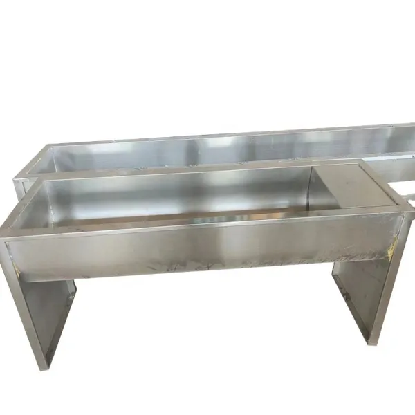 Farm and Animal Drinking Durable Constant Temperature Cattle Sheep Stainless Steel Drinking Sink Fence