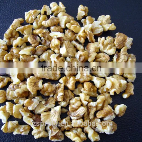 Walnut Kernels Light Brokens
