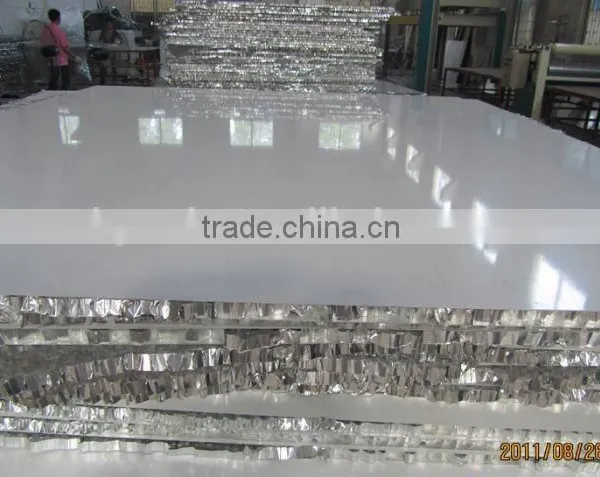 Wood Surface Aluminium Honeycomb Panel for Decorative Uses photo-4