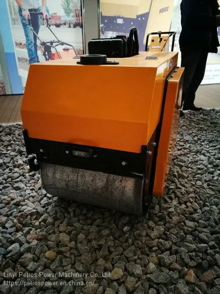 Factory Supply HS600 Road Roller With 4 Stroke Diesel Engine photo-3