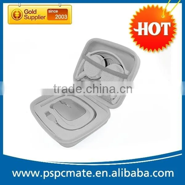 3 in 1 High-quality Headphone, USB LED Light, Portable 2.4Ghz Wireless Mouse in PU Travel Case photo-2