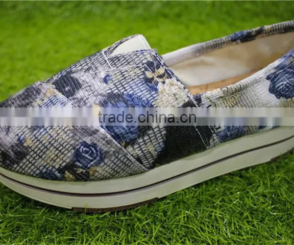 The New Color Printing High Bottom Ladies Casual Shoes photo-5