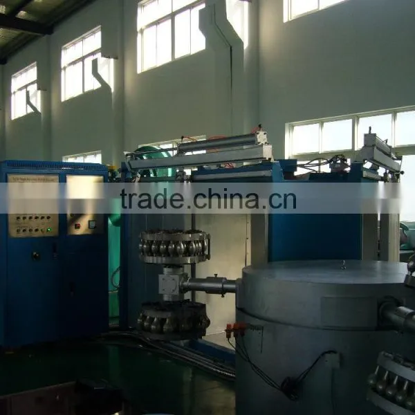 Small PVC Material Rotomolding Machine photo-2