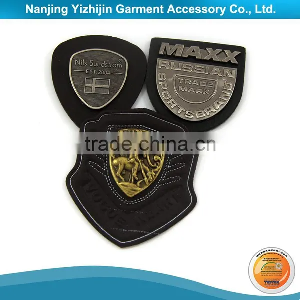 Various Logo PU Labels for Jeans China Leather Patch photo-2