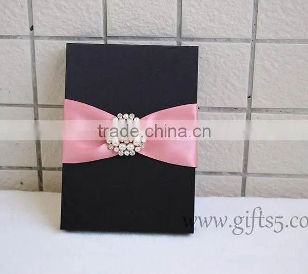 Unique Wedding Invitations Box With Brooch photo-2