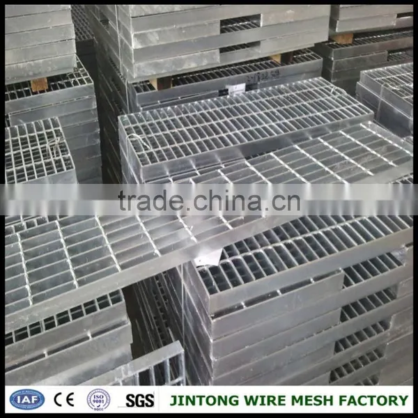 Hot Dipped Galvanized Stainless Steel Grating Steel Bar Welded Steel Grating photo-4