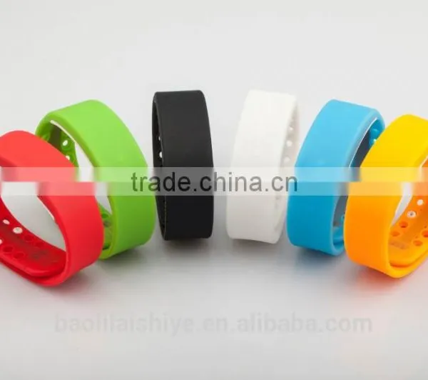 Bluetooth 4.0 Bracelet Wristband Calories Pedometer photo-4
