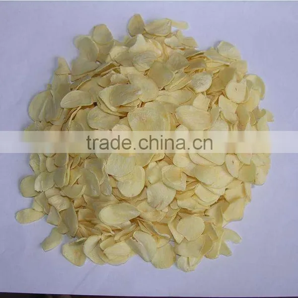 2016 New Chinese High Quality Dehydrated Garlic Flakes and Sliced Without Root or With Root photo-2