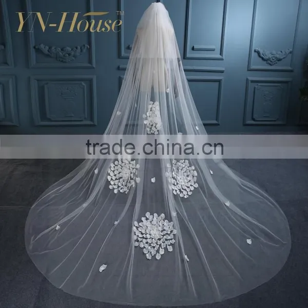 Beautiful Lace Appliqued Trim Floor Length 3 Meter Long Wedding Bridal Veil photo-6