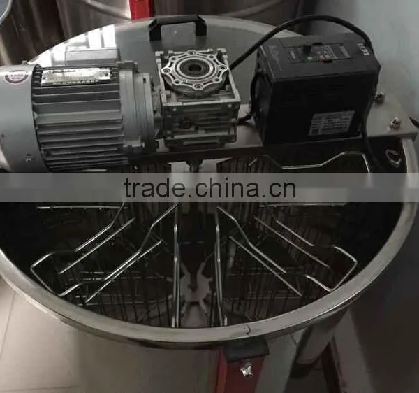 Bee Equipment Radial Honey Extractor photo-3