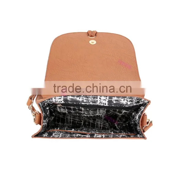 Vintage Style Delicate Tassel and Trendy Saddle Shape With Snap Button Flap Top Crossbody Bag photo-6