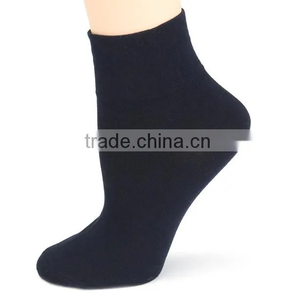 Plain Fashion Black Thin Cotton Mens Ankle Socks photo-2