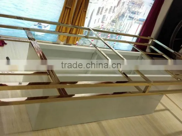 Hot Selling Golden Stainless Steel Wedding Project Wedding Table With Glass Top photo-5