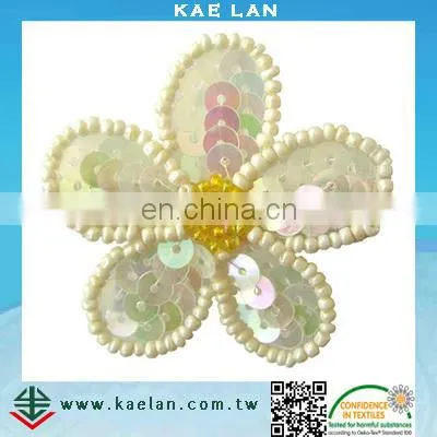 Custom Flower Design Sequin Embroidery for Garment photo-5