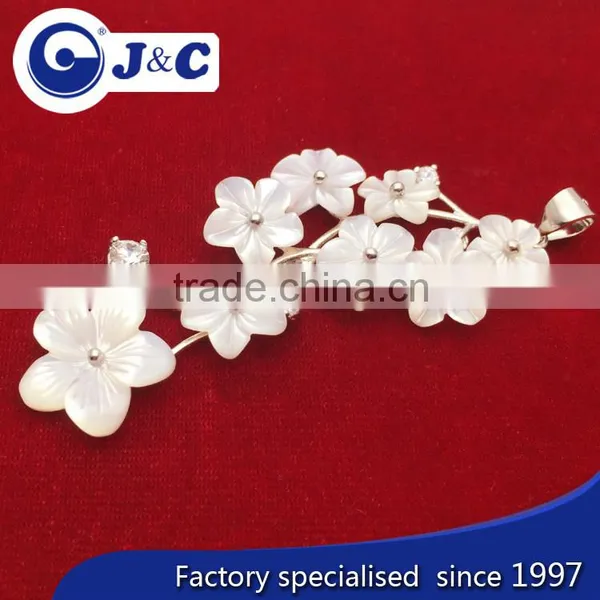 Manufacture Real Natural Mother of Pearl Shell Carve Flower Bracelet photo-3