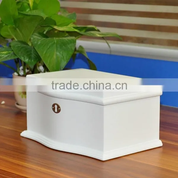 High Quality Varnish White Color Gift Wooden Box Make up Saving Wooden Box Accessories Wooden Box Birthday Gift Wooden Box photo-2